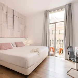 ** Guest house Chic & Basic Tallers Spain